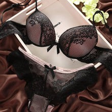 Load image into Gallery viewer, fashion lace sexy thin deep V-neck hot-selling bra set