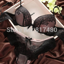 Load image into Gallery viewer, fashion lace sexy thin deep V-neck hot-selling bra set
